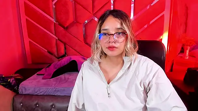 Olivia Fox69 online show from October 9, 2025, 2:12 am