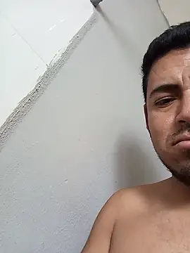 ixam92 online show from May 24, 2026, 4:51 pm