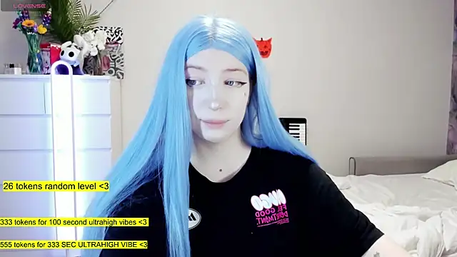 aya katana online show from November 14, 2025, 1:31 am