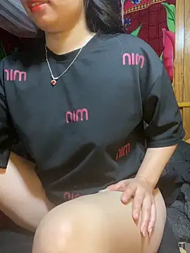 Snapshot of Sexyass13 chatting on February 21, 2026, 12:56 am Sexyass13 online show from February 21, 2026, 12:56 am