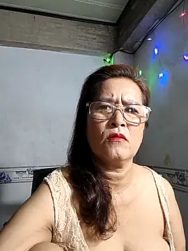 phnz online show from April 18, 2026, 9:04 pm