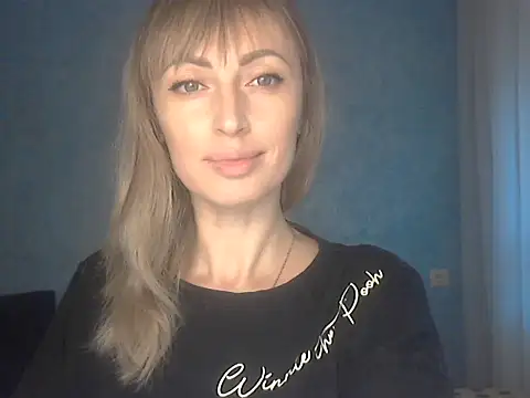 EffectMaya online show from November 26, 2025, 11:21 am