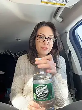 BeautifulMesss online show from February 26, 2026, 3:56 pm