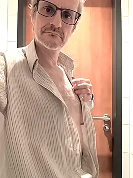 Zed0l1Mod online show from February 18, 2025, 5:09 pm