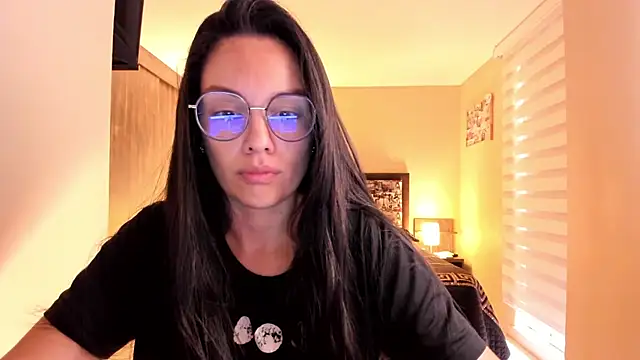 Snapshot of anabel_025 chatting on March 17, 2025, 12:25 pm anabel 025 online show from March 17, 2025, 12:25 pm