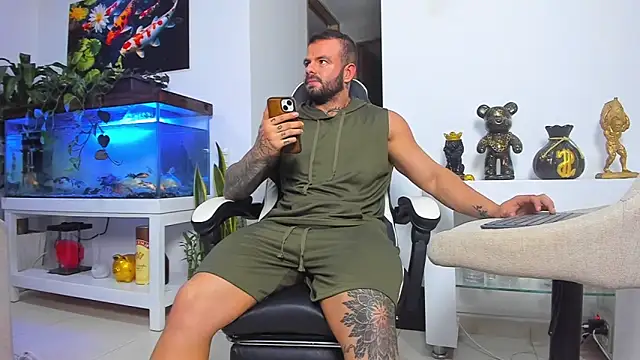 Johnnygrayson1 online show from December 20, 2025, 12:13 am