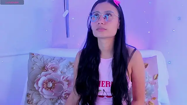 Snapshot of NayeCloud chatting on February 28, 2026, 9:31 am NayeCloud online show from February 28, 2026, 9:31 am