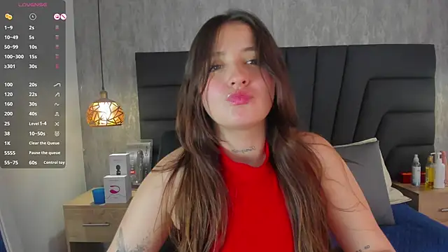 Sabrina Lennox online show from March 11, 2025, 11:58 pm