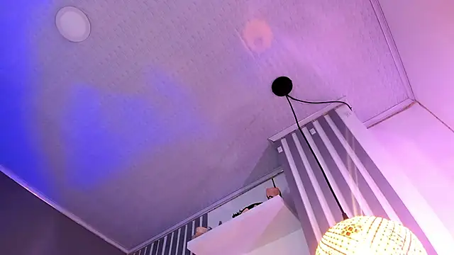 rose xd online show from October 2, 2025, 8:56 pm