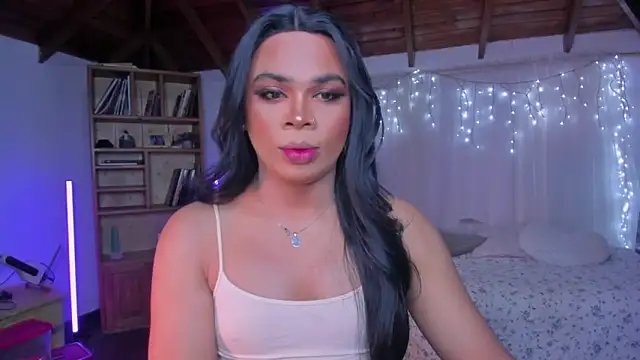 Snapshot of CuteRomi chatting on February 13, 2026, 7:08 am CuteRomi online show from February 13, 2026, 7:08 am