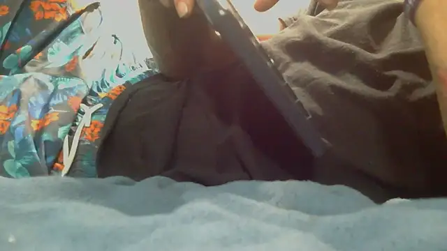 TheOneYouLove69 online show from October 4, 2025, 5:14 pm