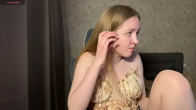 weshycouple online show from March 6, 2025, 6:48 pm