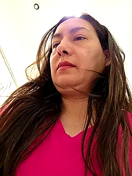 Snapshot of xLadyScarlettx chatting on February 13, 2026, 5:18 am xLadyScarlettx online show from February 13, 2026, 5:18 am