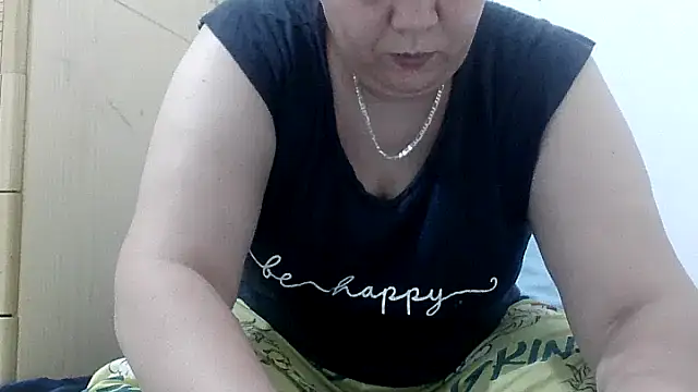 VixenBya online show from June 7, 2026, 7:57 am