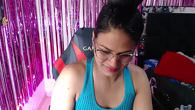 Snapshot of SweetAlmaa chatting on June 21, 2026, 12:55 pm SweetAlmaa online show from June 21, 2026, 12:55 pm