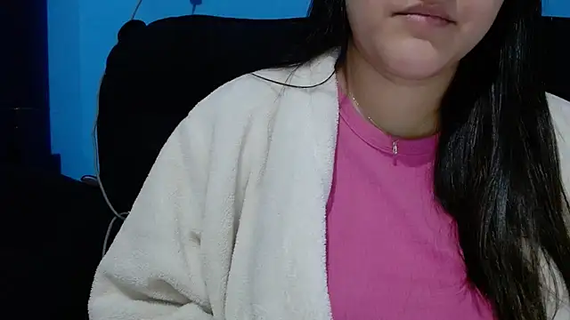 luckygirl111 online show from May 20, 2026, 1:52 pm