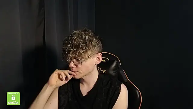 Keytaro online show from January 31, 2026, 8:18 pm