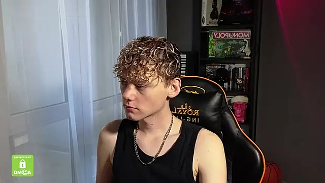 Keytaro online show from September 29, 2025, 1:50 pm