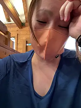 Snapshot of annna_annna_2024 chatting on February 23, 2026, 6:36 am annna annna 2024 online show from February 23, 2026, 6:36 am