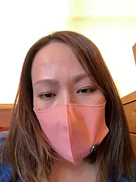 Snapshot of annna_annna_2024 chatting on February 15, 2026, 6:58 am annna annna 2024 online show from February 15, 2026, 6:58 am