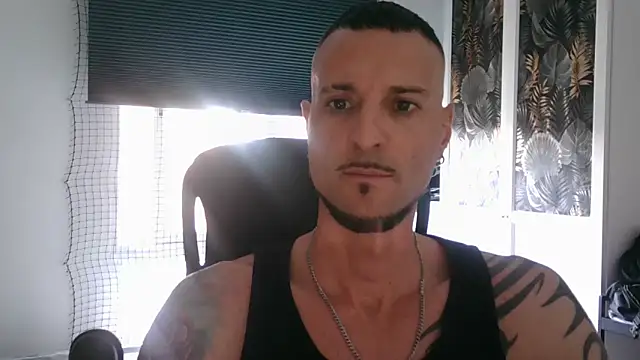 gabrielsaiyann online show from February 18, 2026, 4:14 pm