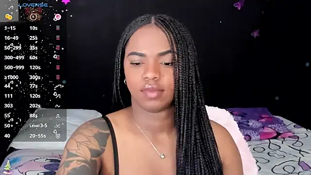 Snapshot of Marce_22 chatting on December 17, 2025, 5:07 pm Marce 22 online show from December 17, 2025, 5:07 pm