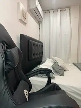 Snapshot of Belissa_miller chatting on September 27, 2025, 5:30 pm Belissa miller online show from September 27, 2025, 5:30 pm