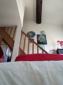 Candy-Desire online show from September 30, 2025, 11:05 am