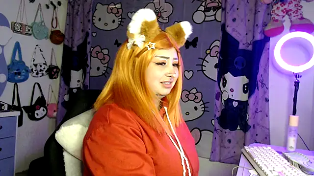 Snapshot of lussyevans24 chatting on February 12, 2026, 4:34 am lussyevans24 online show from February 12, 2026, 4:34 am