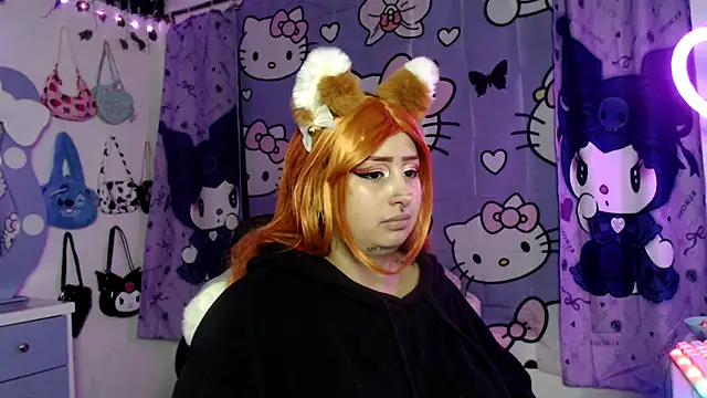 lussyevans24 online show from September 29, 2025, 5:03 am