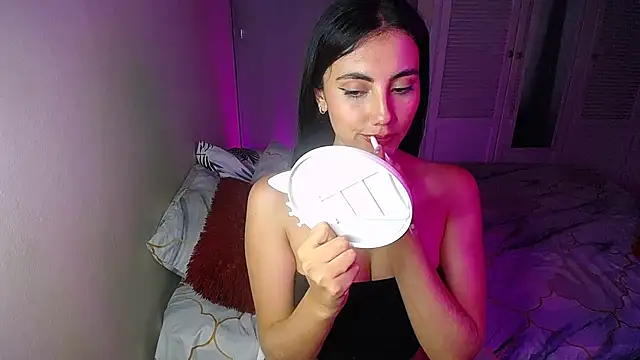 Snapshot of Venus_Star chatting on February 26, 2025, 11:19 pm Venus Star online show from February 26, 2025, 11:19 pm