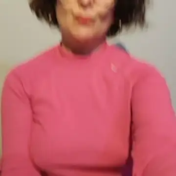 Viola8p online show from November 23, 2025, 3:44 pm