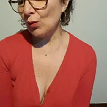 Viola8p online show from November 21, 2025, 3:44 pm