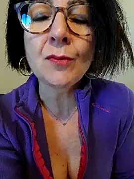 Viola8p online show from October 5, 2025, 9:33 am