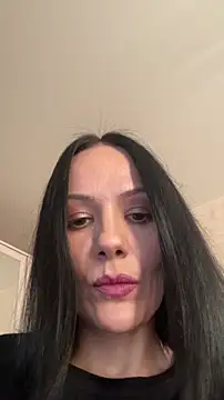 Devil Goddess online show from November 27, 2025, 12:16 pm