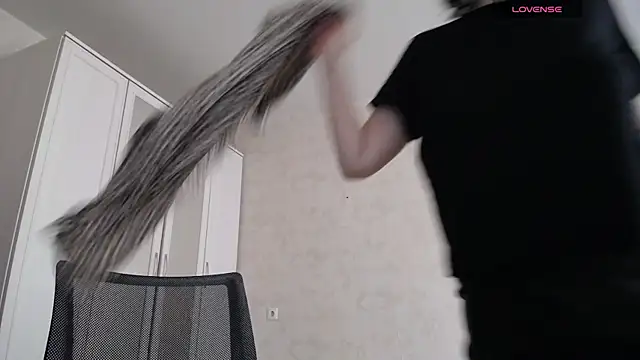 Devil Goddess online show from February 26, 2026, 11:43 am