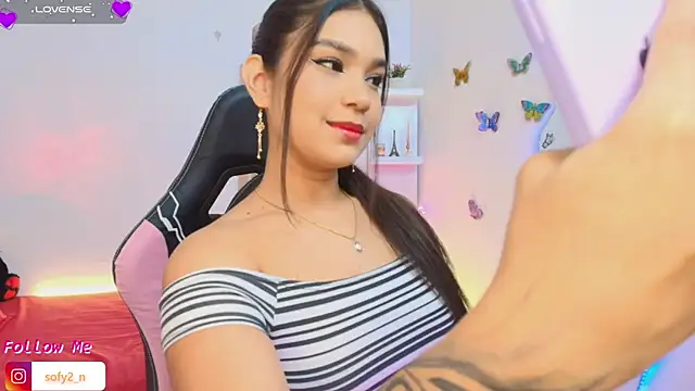 Snapshot of imsofy_ chatting on April 21, 2026, 9:32 pm imsofy online show from April 21, 2026, 9:32 pm