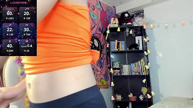 kittyzenn online show from November 19, 2025, 6:19 pm