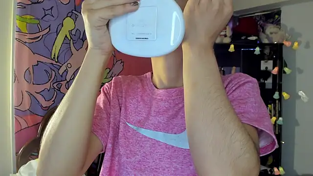 kittyzenn online show from October 28, 2025, 7:46 pm