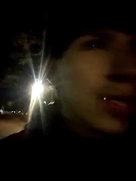 Snapshot of Dennis_2024 chatting on October 18, 2025, 1:07 am Dennis 2024 online show from October 18, 2025, 1:07 am