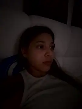 DanielaSaenz0 online show from January 12, 2026, 1:23 am