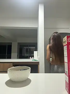 DanielaSaenz0 online show from April 2, 2026, 2:30 am