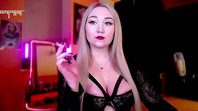 Snapshot of AllisonBlack_ chatting on December 5, 2024, 5:55 pm AllisonBlack online show from December 5, 2024, 5:55 pm