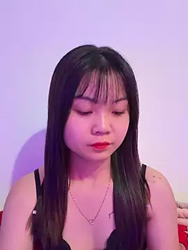 Maeve2k5 online show from November 9, 2025, 3:32 am