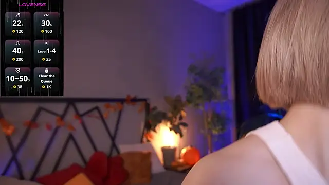 LindaThacker online show from November 20, 2025, 4:13 am