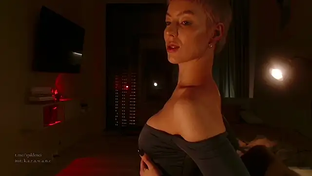 spiklencii online show from October 10, 2025, 4:08 pm