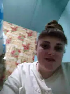 Snapshot of CoddessCrystal chatting on March 2, 2025, 4:25 pm CoddessCrystal online show from March 2, 2025, 4:25 pm