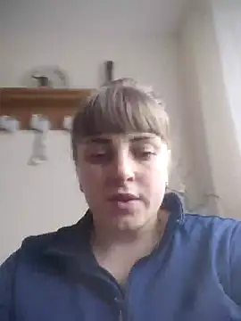 CoddessCrystal online show from February 26, 2026, 8:25 am