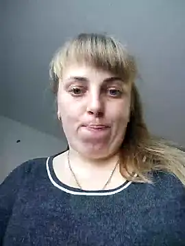 Snapshot of CoddessCrystal chatting on February 24, 2025, 7:44 am CoddessCrystal online show from February 24, 2025, 7:44 am