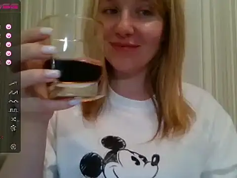 urbadkitty online show from January 10, 2025, 9:53 pm